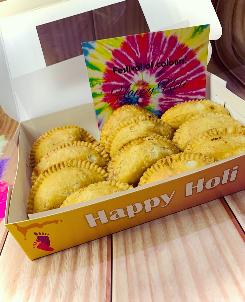 Gujiya boxes (9.25" x6" X2")