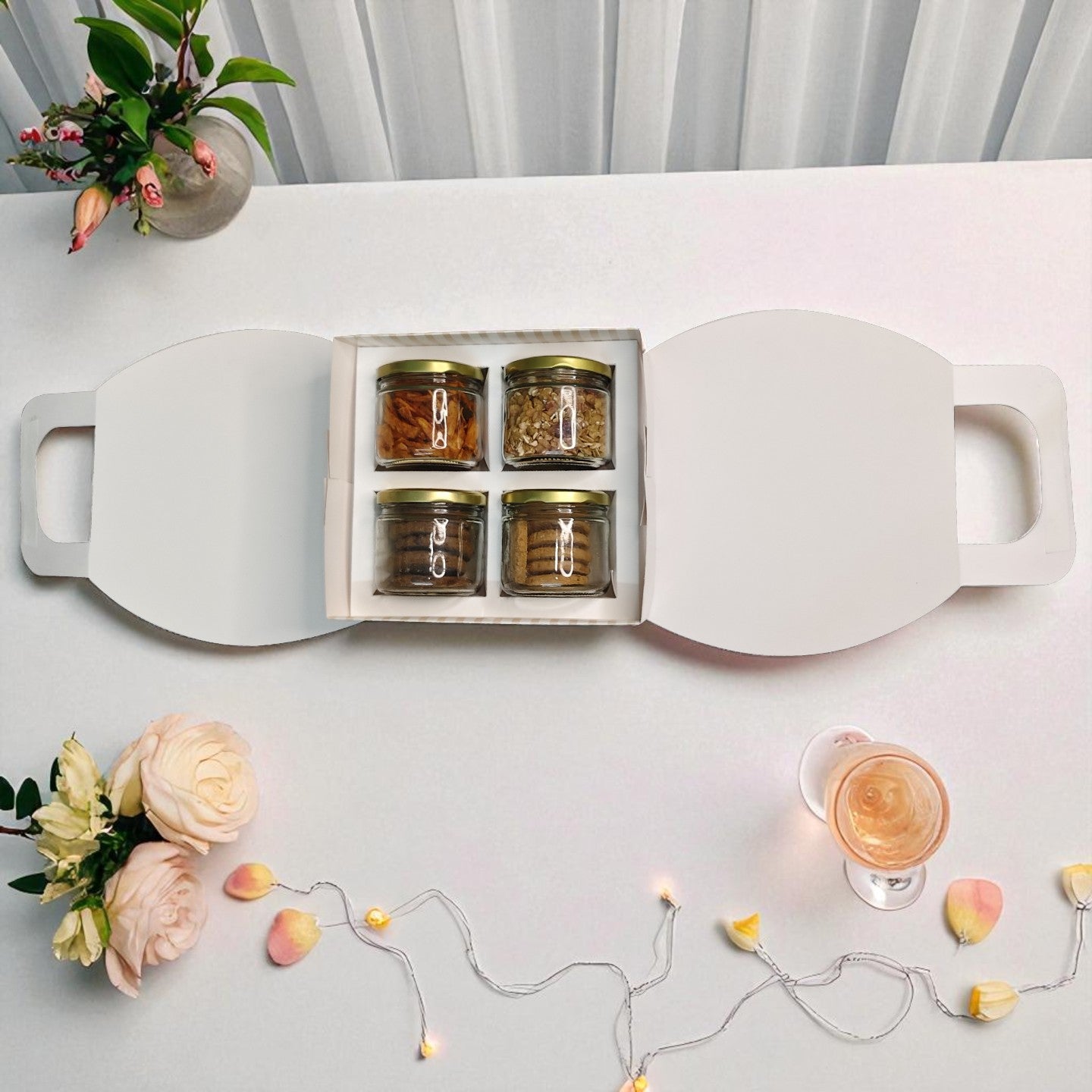 Gable Hamper Box With 4 salsa Jars Cavity (9"x8.5"x3.5")