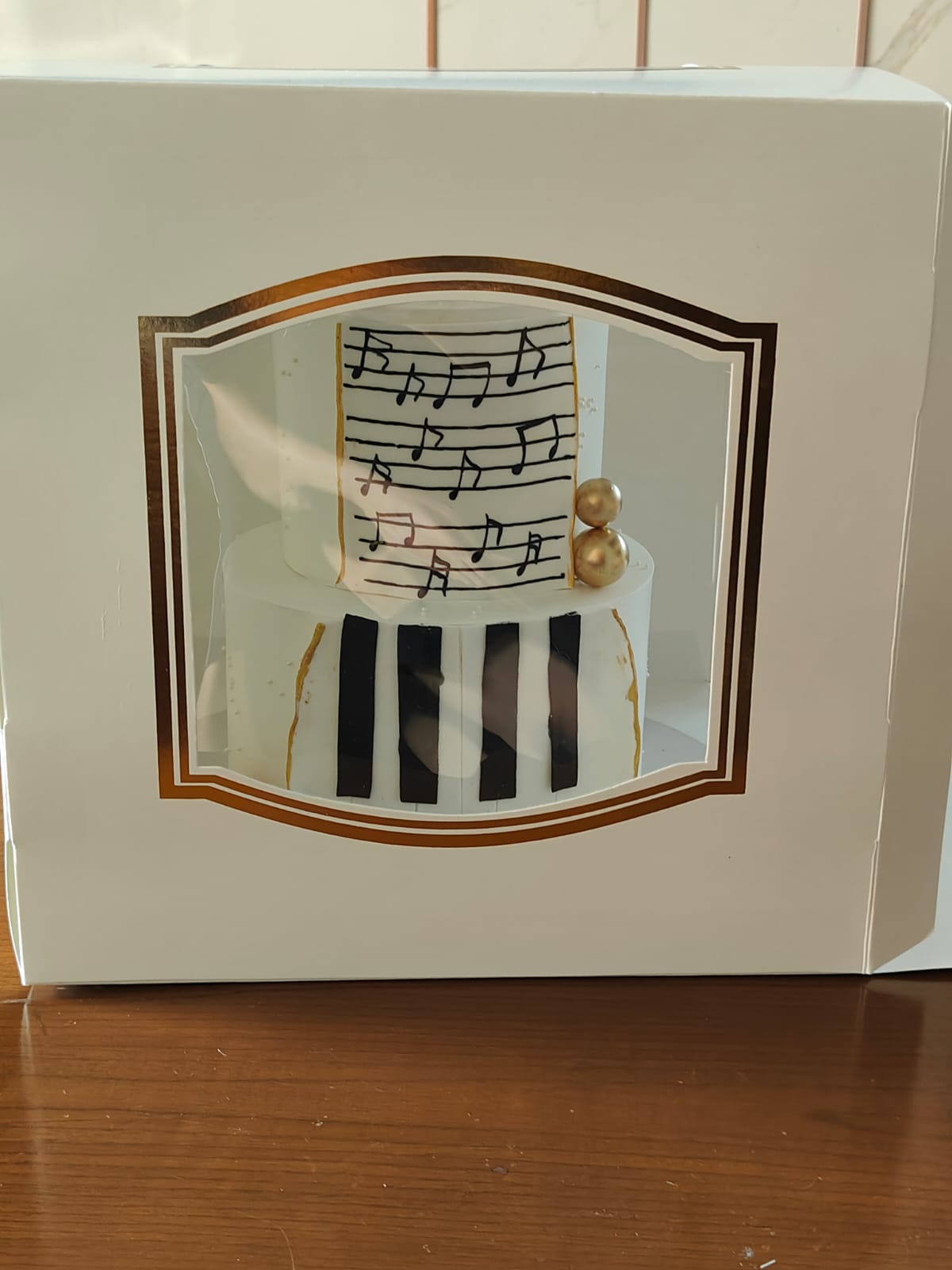 Tall Cake Box (10"x10"x10")